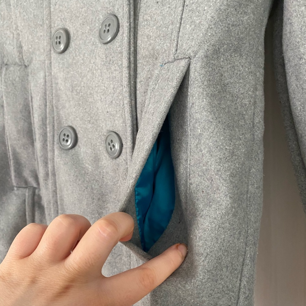 Gray pea coat - Picture 4 of 8